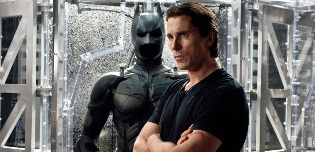 Sem-nome-1200-x-630-px-2025-04-02T021548.151-1024x496 Quem é o Batman?