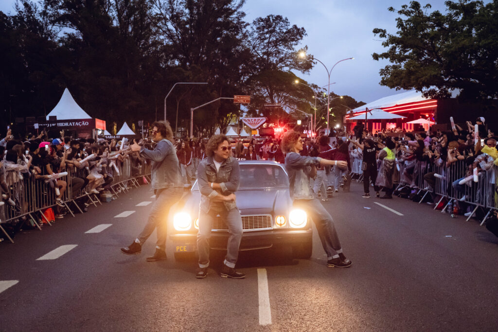 ST5PARADE_20251123-EVENT-DerekMangabeira-8018-1-1024x683 Parada Estranha reúne fãs de Stranger Things em SP