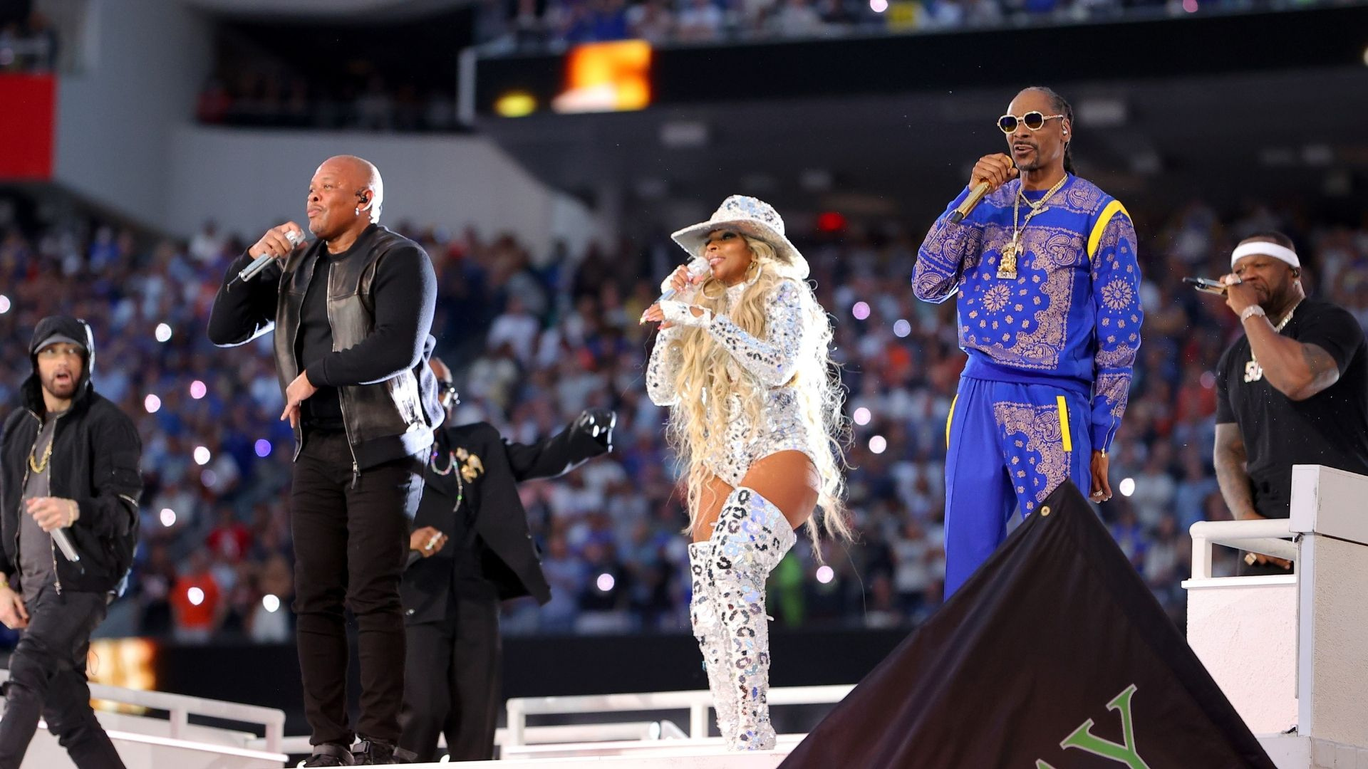 Os 10 momentos mais marcantes dos shows do intervalo do Super Bowl