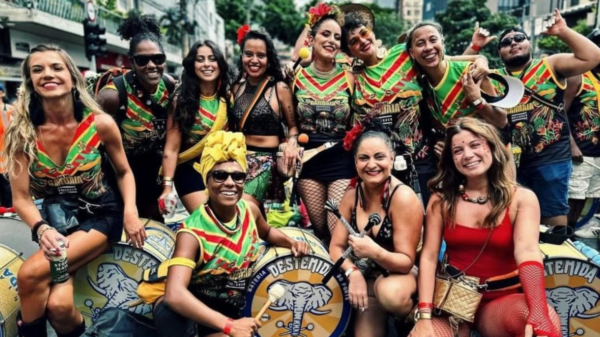 Blocos Planta na Mente e Kaya na Gandaia agitam o Carnaval 2026