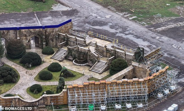 image-50 Série de Harry Potter revela cenários icônicos em novas fotos