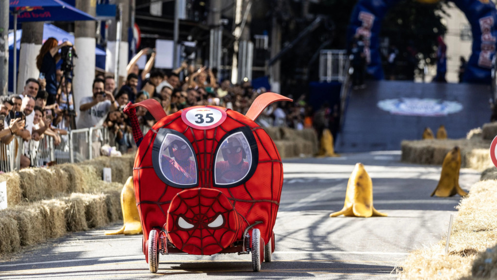 Post-LazCult-37-1024x576 Red Bull Ladeira Abaixo volta a São Paulo com edição geek