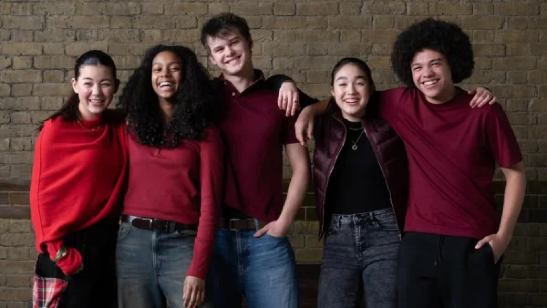 Série de Harry Potter revela 20 novos nomes do elenco