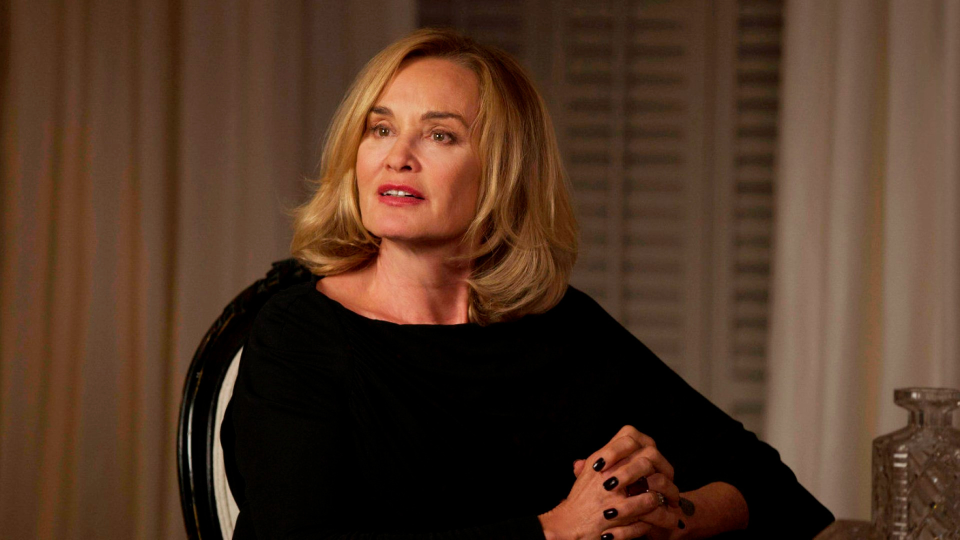 American Horror Story: Jessica Lange retorna na 13ª temporada e reacende fase clássica da série