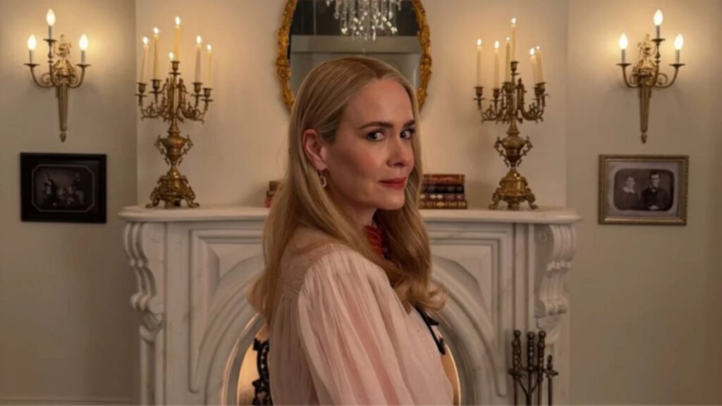 Post-LazCult-2026-05-12T194110.690-1024x576 American Horror Story adiciona astro de Love Story ao elenco da 13ª temporada
