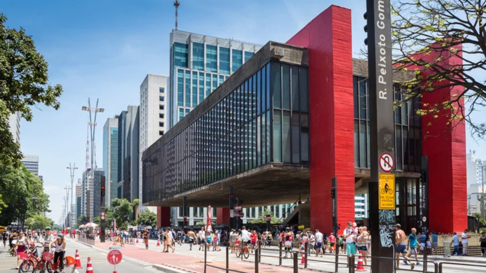 Seis atrações para conhecer em São Paulo usando o metrô