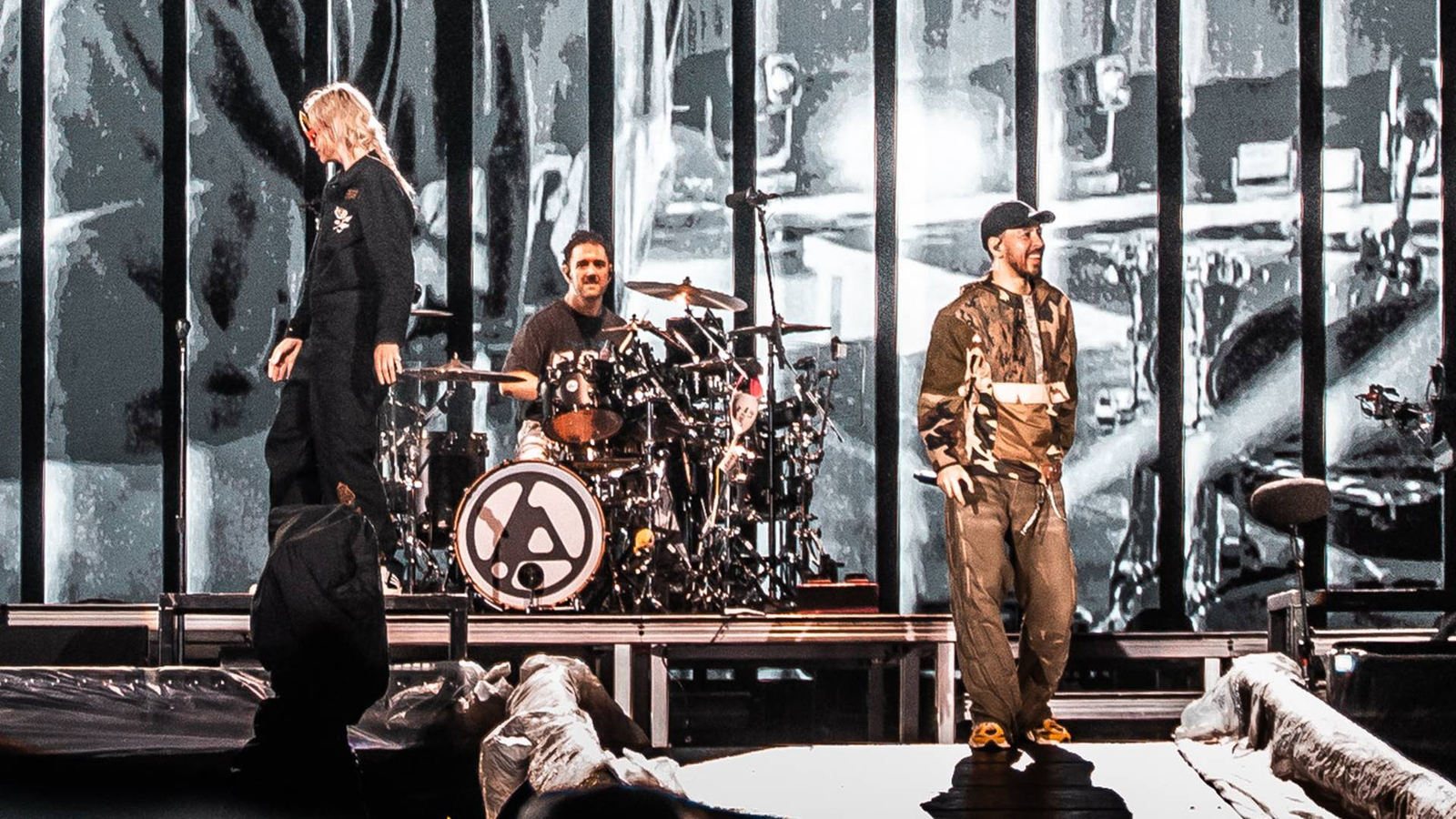 Linkin Park anuncia documentário “UNSHATTER” sobre retorno da banda e álbum gravado em São Paulo