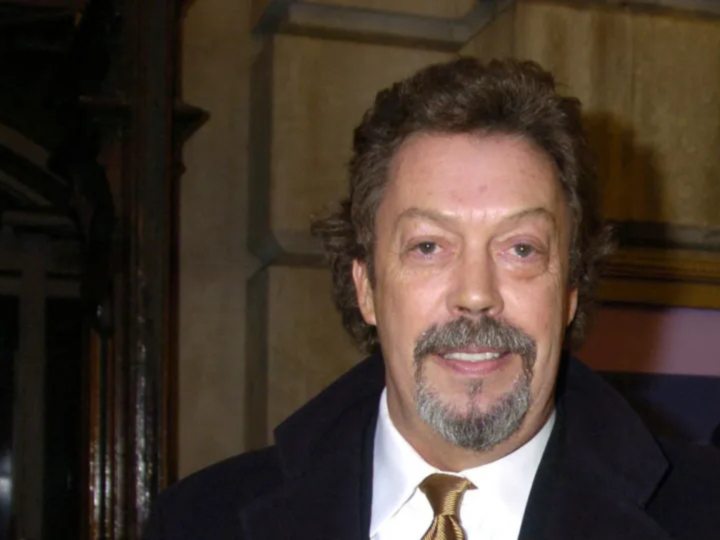Tim Curry