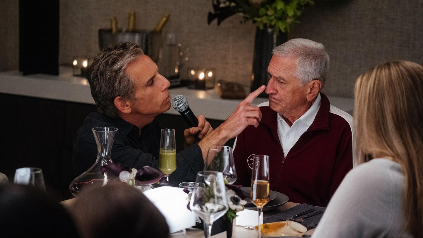Ben Stiller antecipa confusão familiar em novo vídeo de Entrando Numa Grande Fria